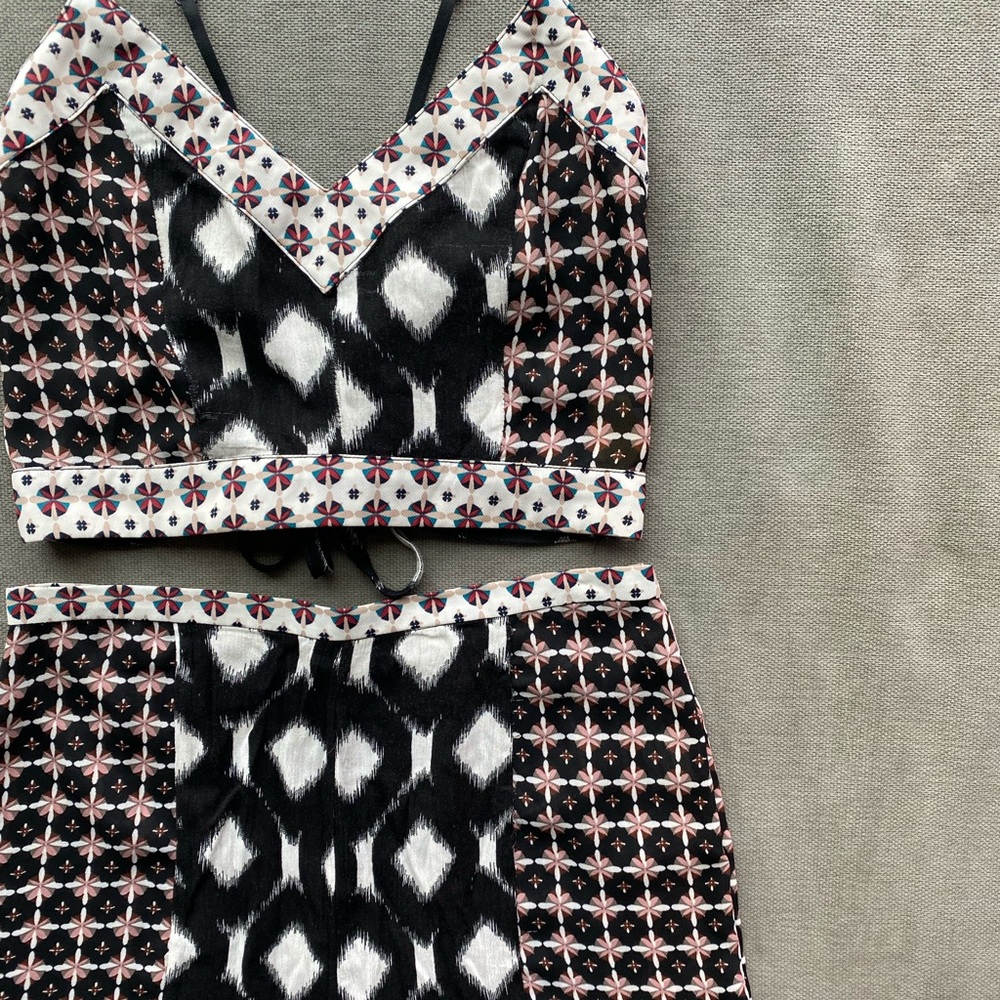 LF two piece set - Picture 2 of 14
